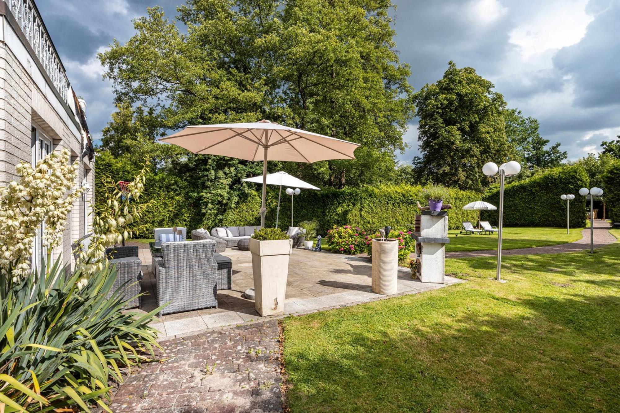 Exklusive Traumvilla Mit Sauna Villa *